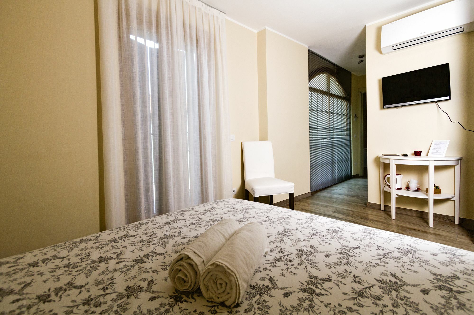 Andirivieni Bellagio Guest House المظهر الخارجي الصورة